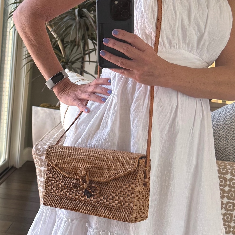 Pink Haley woven purse - Picture 3 of 4